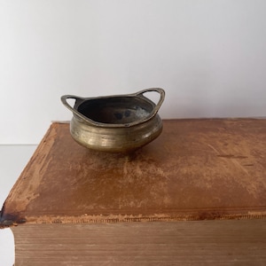 RARE! Antique Chinese Bronze Censer with Xuande Mark – Ming Dynasty Style Incense Burner – Tripod Footed Brass Censer | Brass Incense Pot