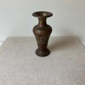 Vintage Brass Bud Vase – Hand-Etched Floral Design with Red & Gold Accents – Boho Home Décor, Collectible Metal Vase - Brass Collector