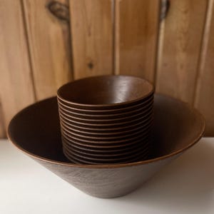 Vintage Thermo Serv Salad Bowl Set by Westbend.  Salad Bowl Set.  Faux Wood Salad Bowls.  Anoka Minnesota Bowls.