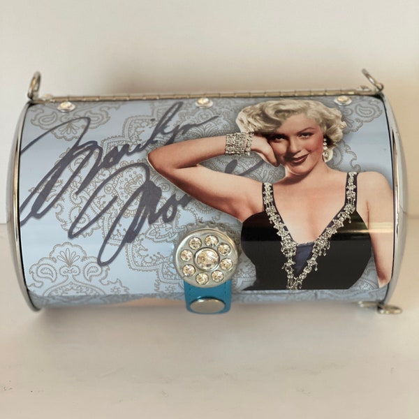 Marilyn Monroe vintage cylinder purse.  No strap.