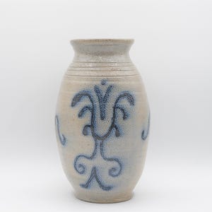 Billy Ray Hussey at Owens Pottery Salt Glaze Vase – Vintage Seagrove NC Folk Art
