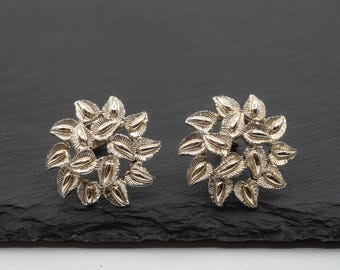Vintage Coro Textured Silver Tone Leaf Flower Burst Clip On Earrings