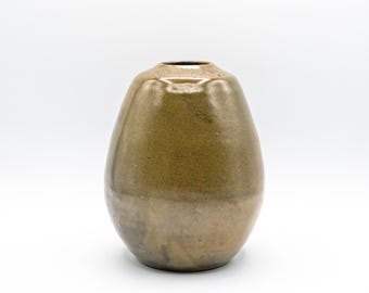 Vintage Jugtown Ware 6.25" Frogskin Green Egg Vase - Seagrove NC Pottery