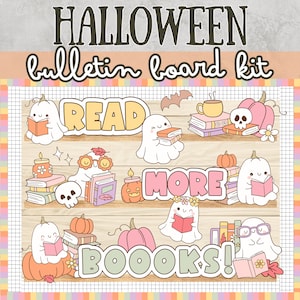 Puede incluir: Un kit de tablón de anuncios con temática de Halloween con las palabras "HALLOWEEN bulletin board kit", "READ", "MORE" y "BOOOKS!". El kit incluye ilustraciones de fantasmas leyendo libros, calabazas, murciélagos y otros elementos otoñales.