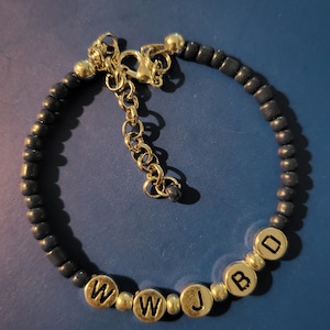 Jimmy Buffet inspired WWJBD beaded wire bracelet