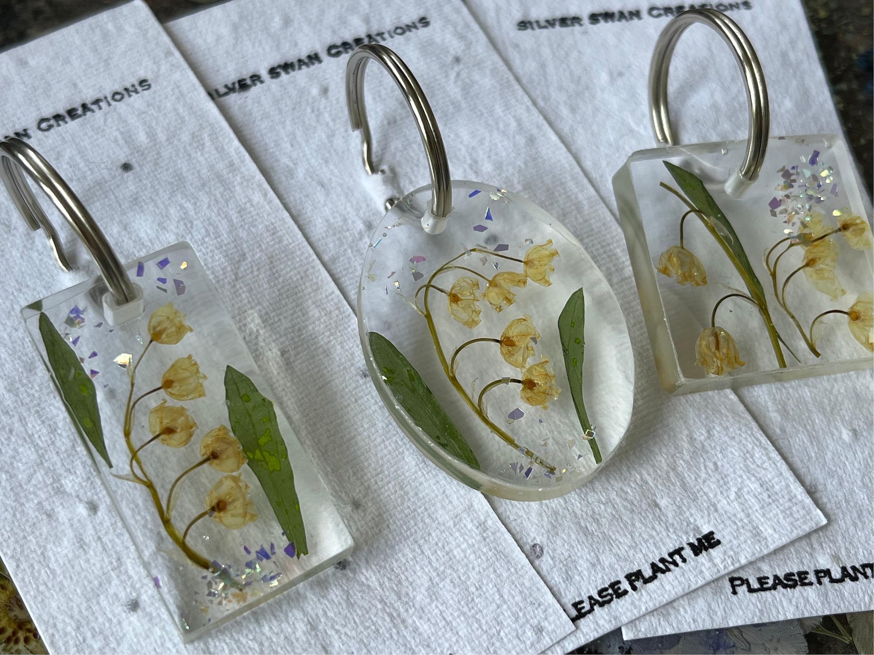 Pressed Flower Keyring - Etsy UK