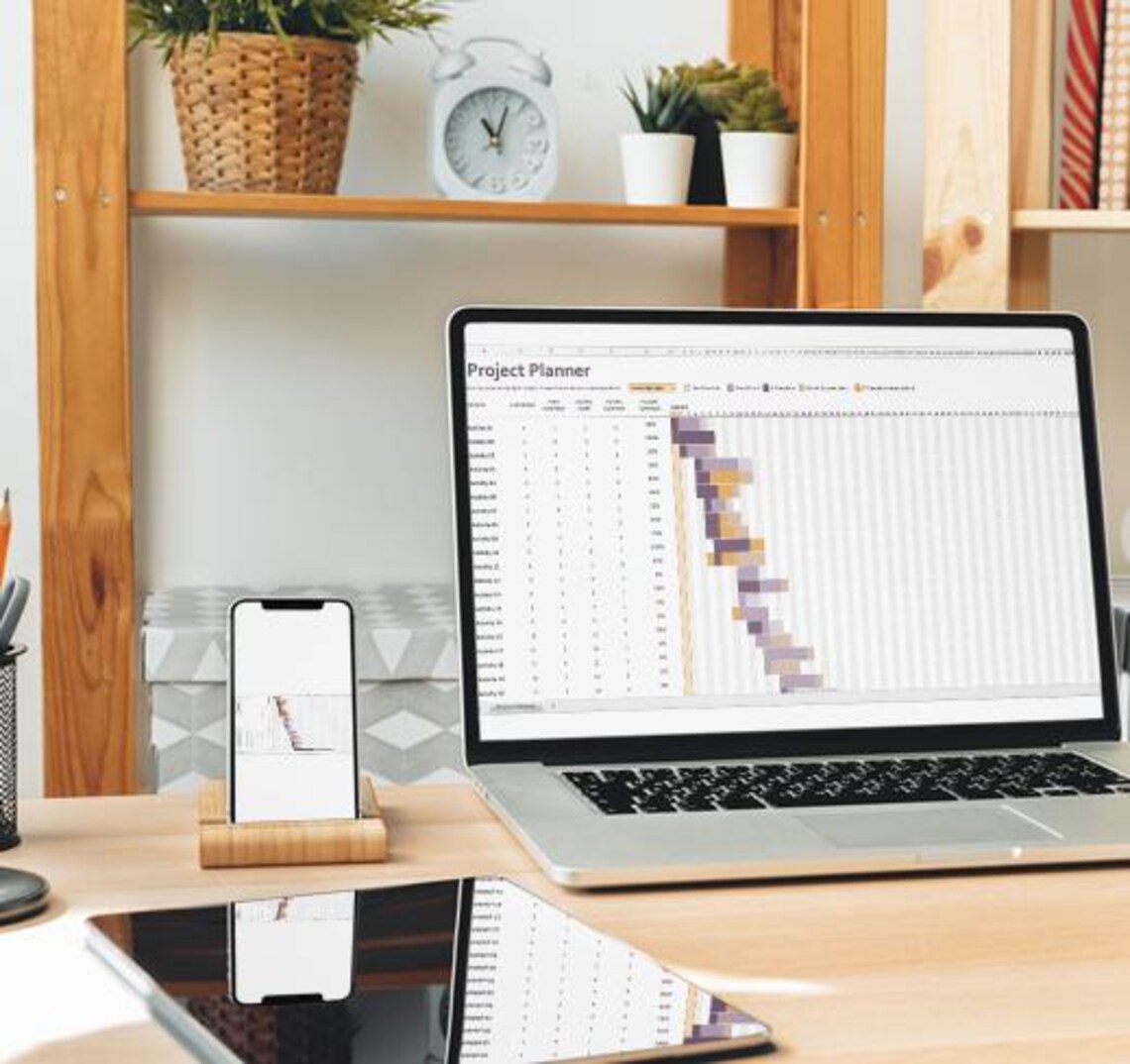 Gantt Chart Project Planner Excel & Google Sheets | Project Timeline ...