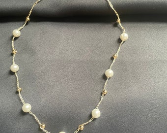 Barbarita necklace - Crochet necklace with natural pearl and gold filled beads.