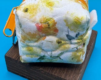 Itty bitty boxy bag