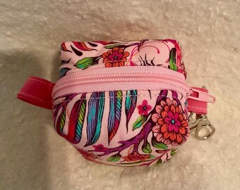 Itty bitty boxy bag