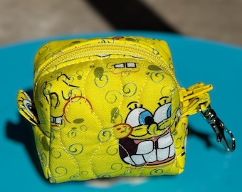 Itty bitty boxy bag