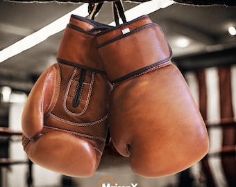 Vintage Style Leather Boxing Gloves: Classic Training Equipment