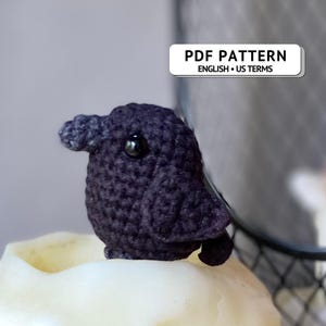 Raven Crochet Pattern, Crow Amigurumi PDF, Halloween Keychain