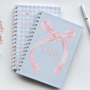 Juego de 2 cuadernos A5, cuadernos de espiral, cuadernos de lujo, cuaderno de regalo / Serie Boss Lady con líneas y gráficos
