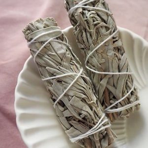 White Sage Smudge Sticks Organically Grown in California (4-5”)