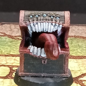 Hand Painted Mimic miniature for Dungeons and Dragons and other table top role playing games. 28mm