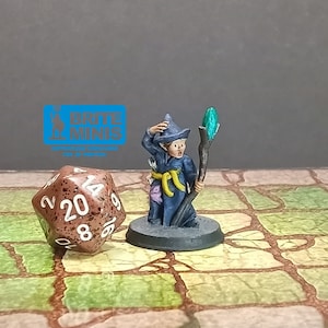 Hand Painted halfling gnome wizard mage sorcerer sage magic miniature for Dungeons and Dragons and other table top role-playing games. 28mm