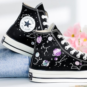 Custom Embroidered Sneakers, Embroidery Planets on Converse, Converse Embroider Space, Planets, Stars, Moons, Universe Embroidered Shoes