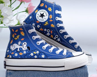 Bestickte Converse Chuck Taylor High Tops Navy Blau, Benutzerdefinierte Stickerei mit Cartoon & Herbst, einzigartige kundenspezifische Schuhe, Geburtstagsgeschenke