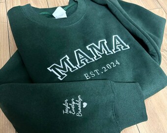 Sweat brodé maman personnalisé, cadeau fête des mères, sweat à capuche personnalisé pour maman avec prénom sur manche enfant, tenue grossesse, cadeau d'anniversaire