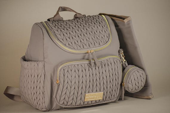 Braided Diaper Backpack: Stylish Tan Beige Mom Bag  display picture 3