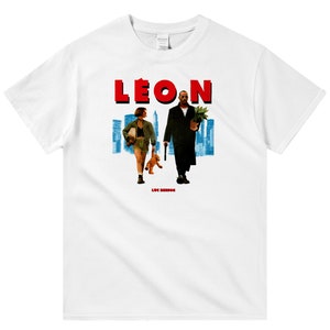 Léon: The Professional, Luc Besson, Jean Reno, Natalie Portman, 1994 - HQ Retro Movie Print T-Shirt, Heavyweight Unisex Crewneck