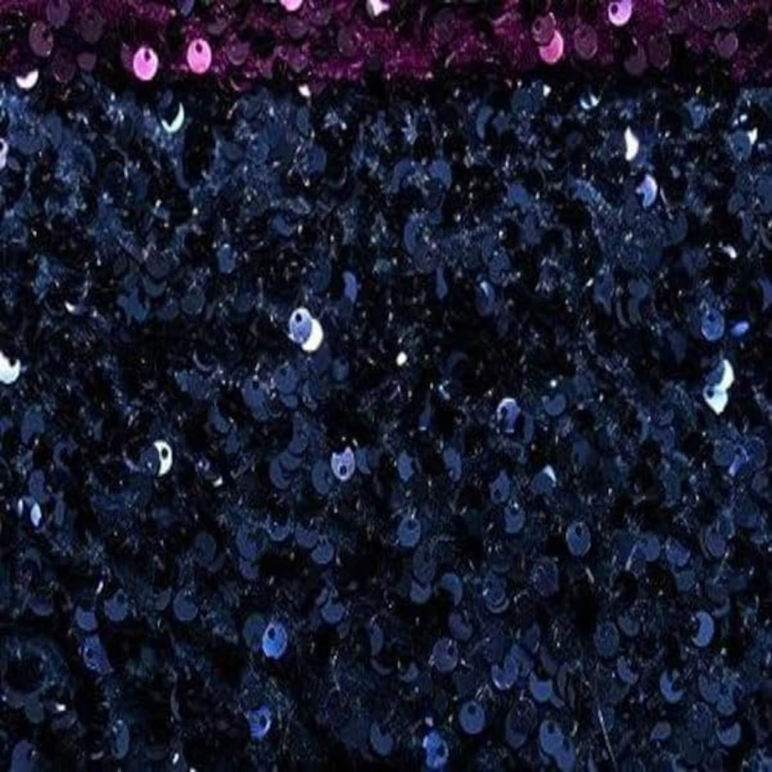 Shiny 5mm Sequin On A 2 Way Stretch Velvet (1 Yard, Bright Green/Black) main image 0