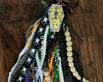 Halloween tassel, purse clip, tote bag accessory, gift