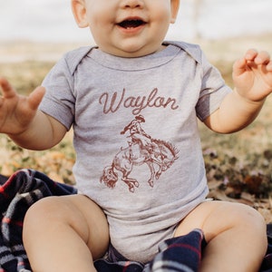 Nombre personalizado occidental Una pieza bebé body vaquero vaquera país rodeo camisa personalizada niño niña ducha regalo nueva mamá