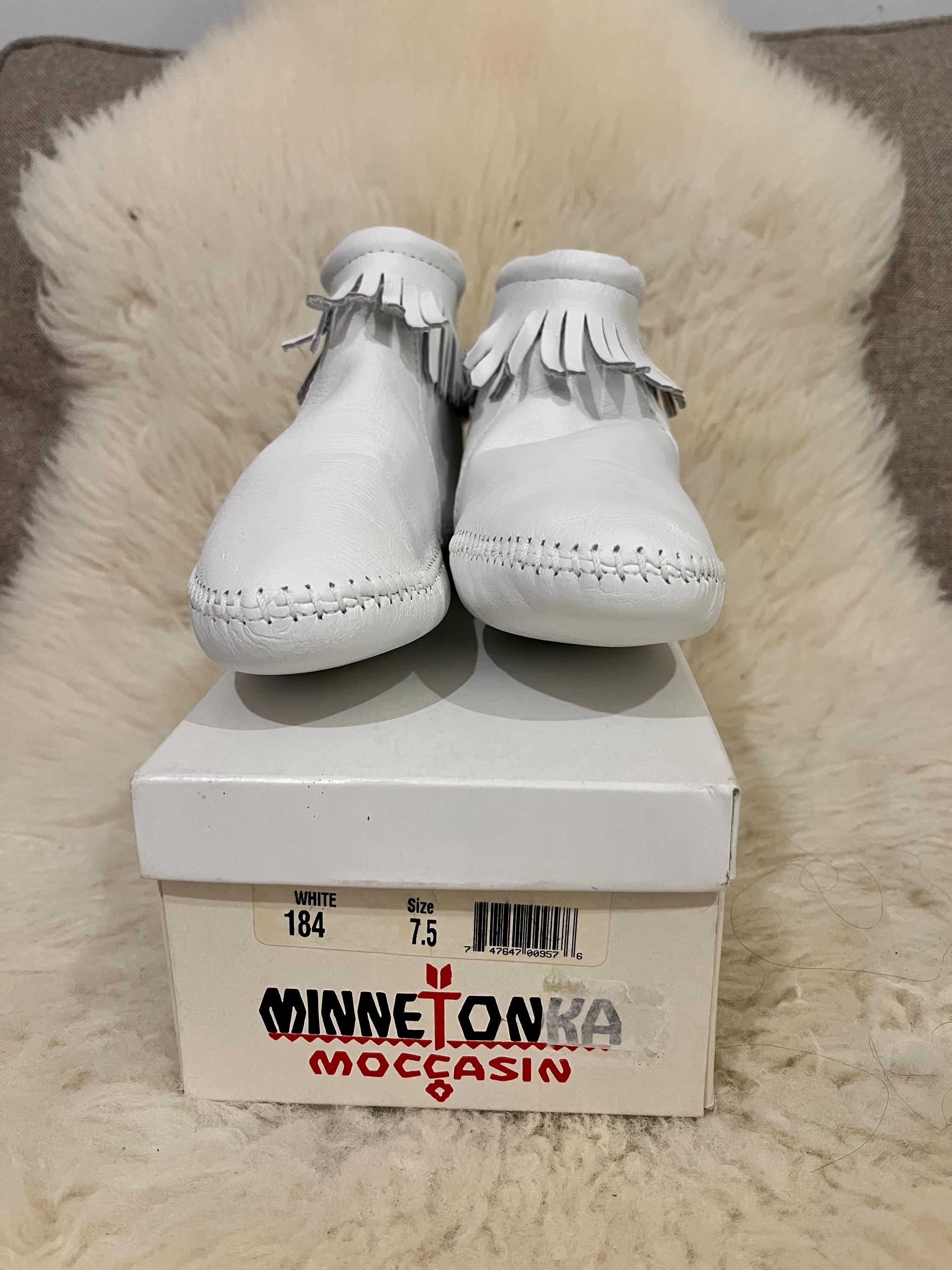 Zip-on Minnetonka White Leather Booties - Etsy