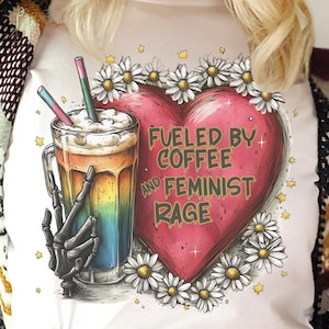 Gevoed door koffie en feministische woede, skeletfeminisme png, skeletfeministische png, skelet esthetische feministische png, sublimatiefeminisme png
