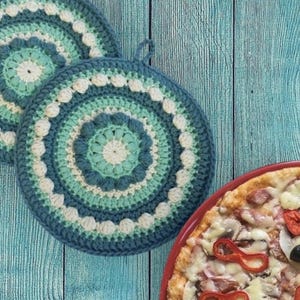 Retro Crochet Potholder Pattern: Easy Kitchen Decor (PDF Pattern)