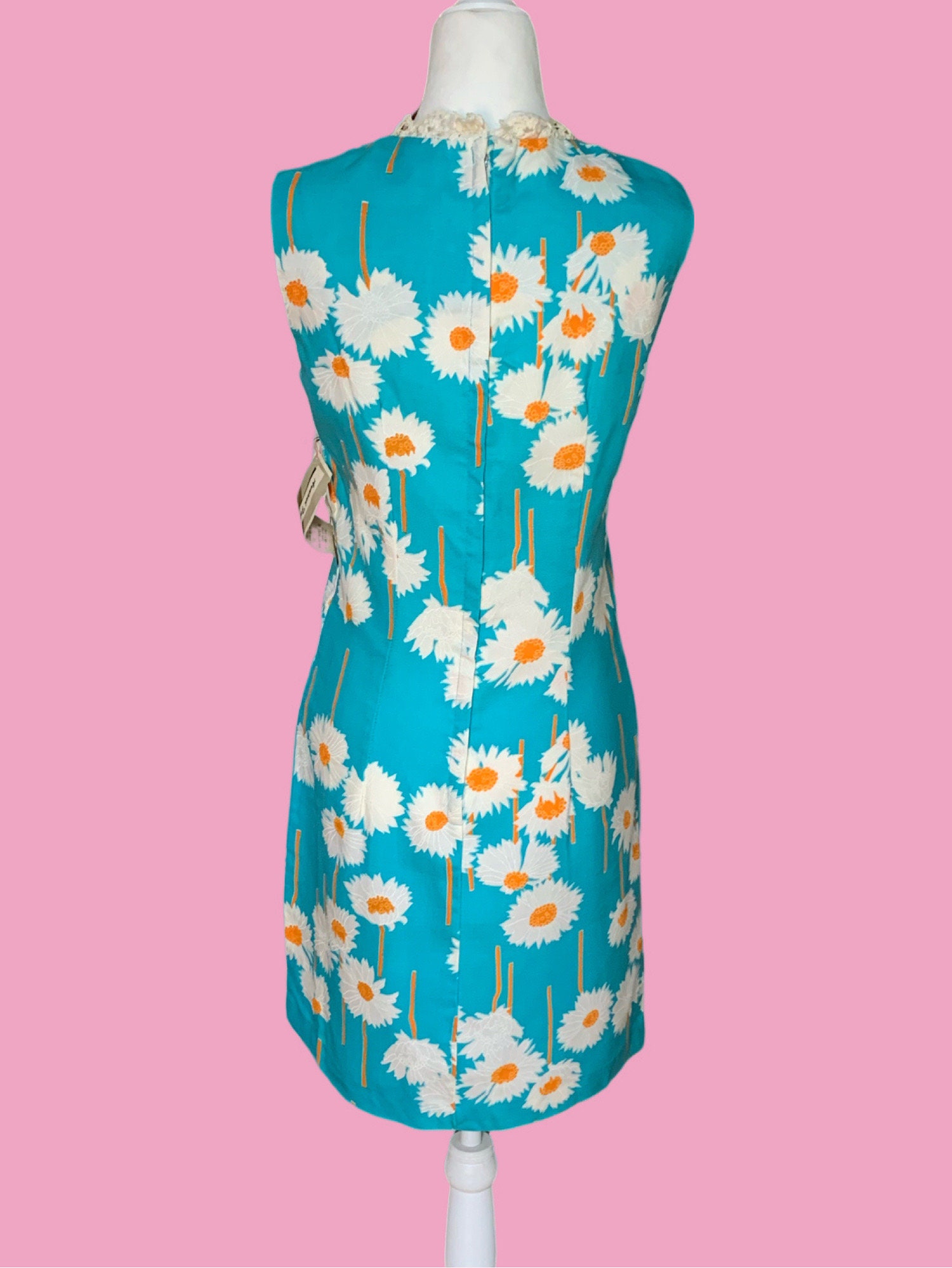 Betty Scoop Daisy Dress main image 1