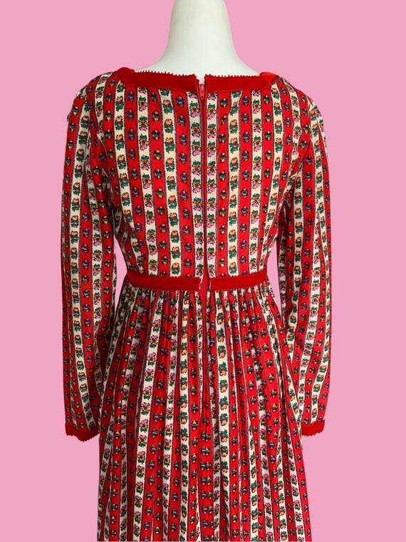 1970s “Cozy by the Fire” Maxi Dress View 5