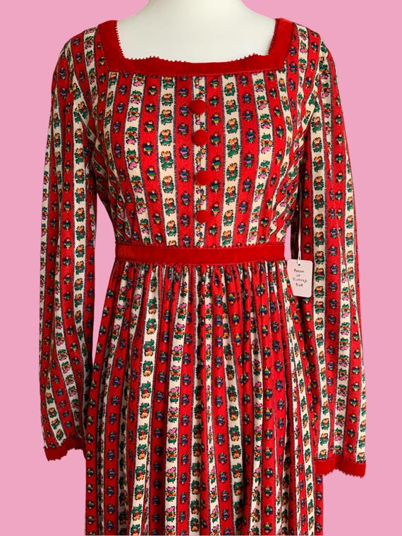 1970s “Cozy by the Fire” Maxi Dress