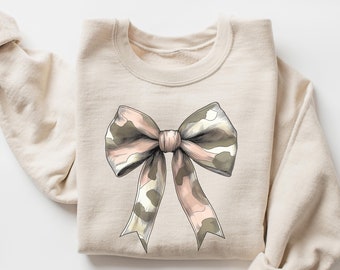 Camo Bow Sweatshirt, Pink Camo Coquette Bow Shirt, Duck Hunting Sweatshirt, Old School Camo Shirt, Womens Camouflage Bow Shirt, Camo Shirt