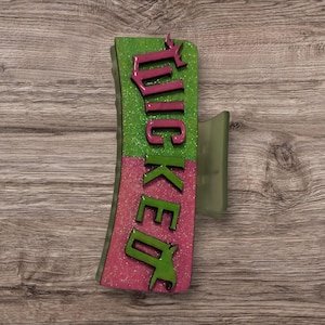Horquilla de madera malvada: regalo espeluznante rosa y verde