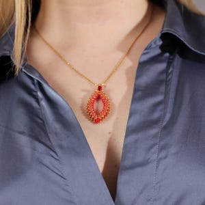 Collana rossa artigianale Viva la Vulva