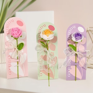 Carte de fleurs au crochet faite main, cadeaux d'anniversaire pour la fête des mères, cadeaux de remise de diplôme pour amis, kit d'anniversaire avec roses pour petite amie