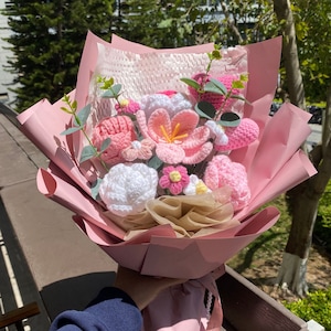 Cadeau de fête des mères, fleurs au crochet faites à la main, cadeaux d'anniversaire, cadeaux d'anniversaire, cadeau pour maman, motif de crochet de bouquet de fleurs, fleur de mariage