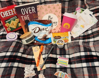 Mini Surprise Book Box! - choose genre