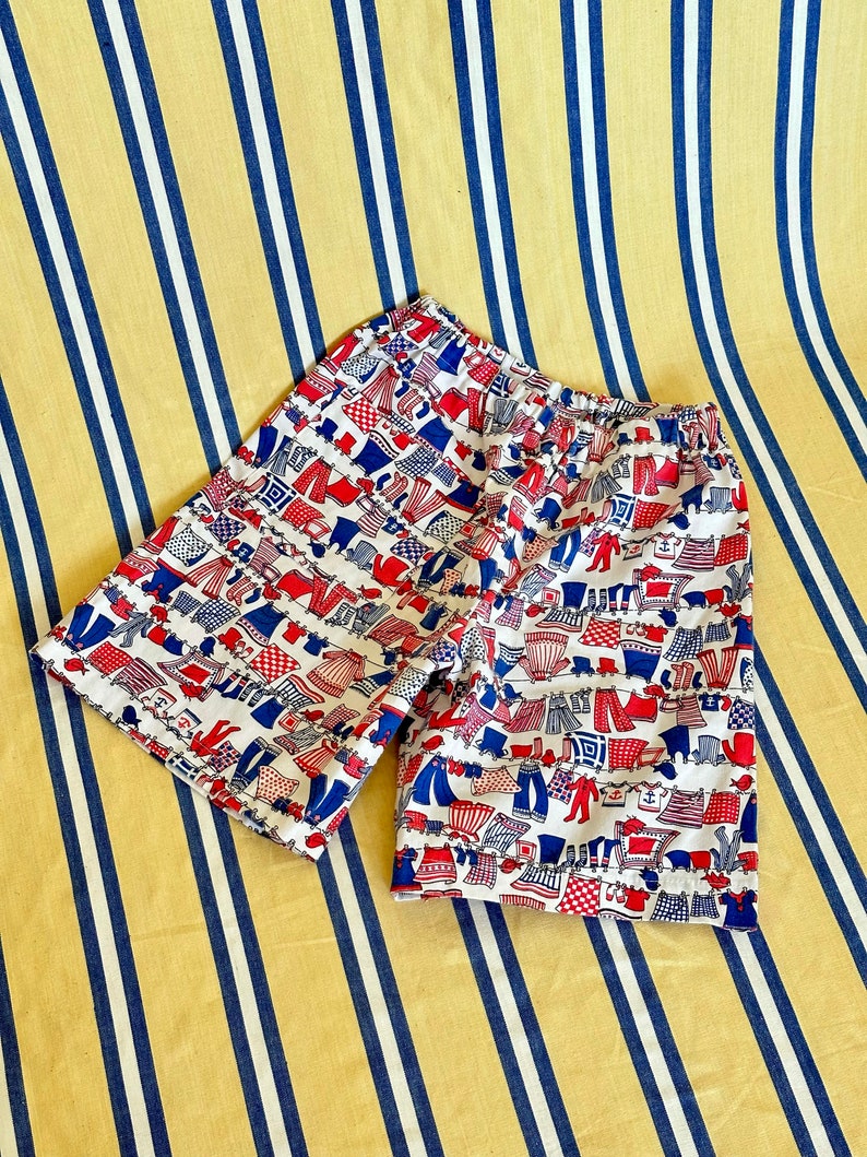 1970s handmade novelty clothesline print shorts | INFINITE REGRESS