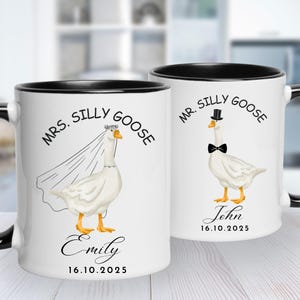 カスタムMr. and Mrs. Silly Gooseウェディングマグ、面白い婚約コーヒーマグ、カップルへの新婚ギフト、ブライダルシャワーギフト、夫になる人へのギフト