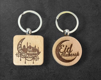 Engraved Bamboo Eid Mubarak Keychain: Personalized Eid Gift