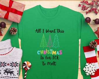 Camiseta, sudadera o sudadera con capucha, regalo navideño con un ingenioso mensaje sobre los derechos de inmigración, regalo feminista unisex de pandillas de chicas, regalo navideño progresista, regalo arcoíris.