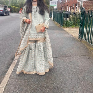 Gharara Set zur Hochzeit