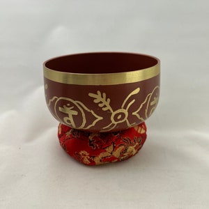 Red Tibetan Bowl – 518 g – 11.5 cm – Sound Therapy and Relaxation