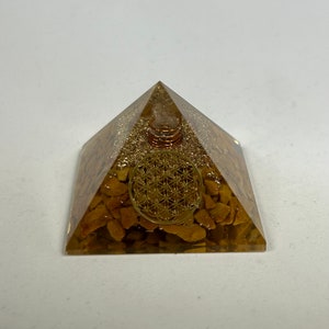 Orgonite di diaspro giallo – Purificazione energetica e protezione | Pietra naturale e resina | 77 g | Meditazione e benessere
