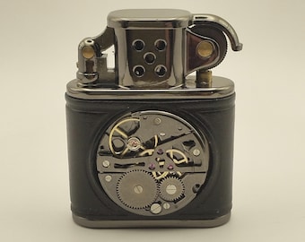 Reloj de pulsera Zorro 598 de cuero negro con mecanismo de relojería y encendedor - con caja de regalo