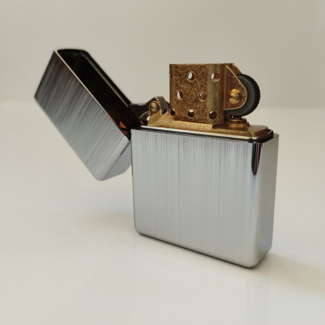 未使用 箱 ケース ZIPPO 西武警察 ２点 Silver GOLD 石原プロ 未使用 箱 ケース ZIPPO 西武警察 2点 Silver GOLD 石原プロ 未使用